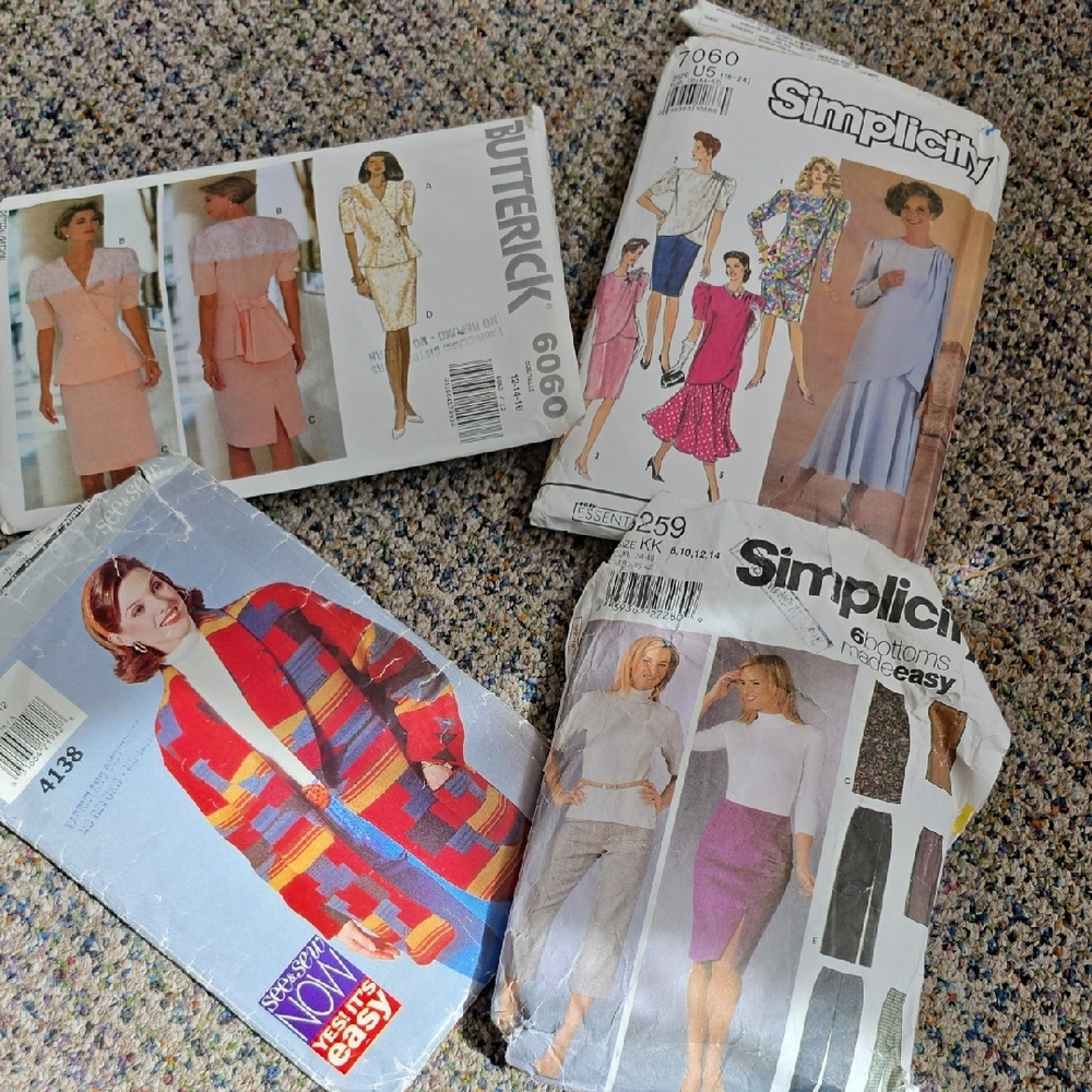 Simplicity Pattern Lavender Pencil Skirt - Women's Tailored Work Skirt